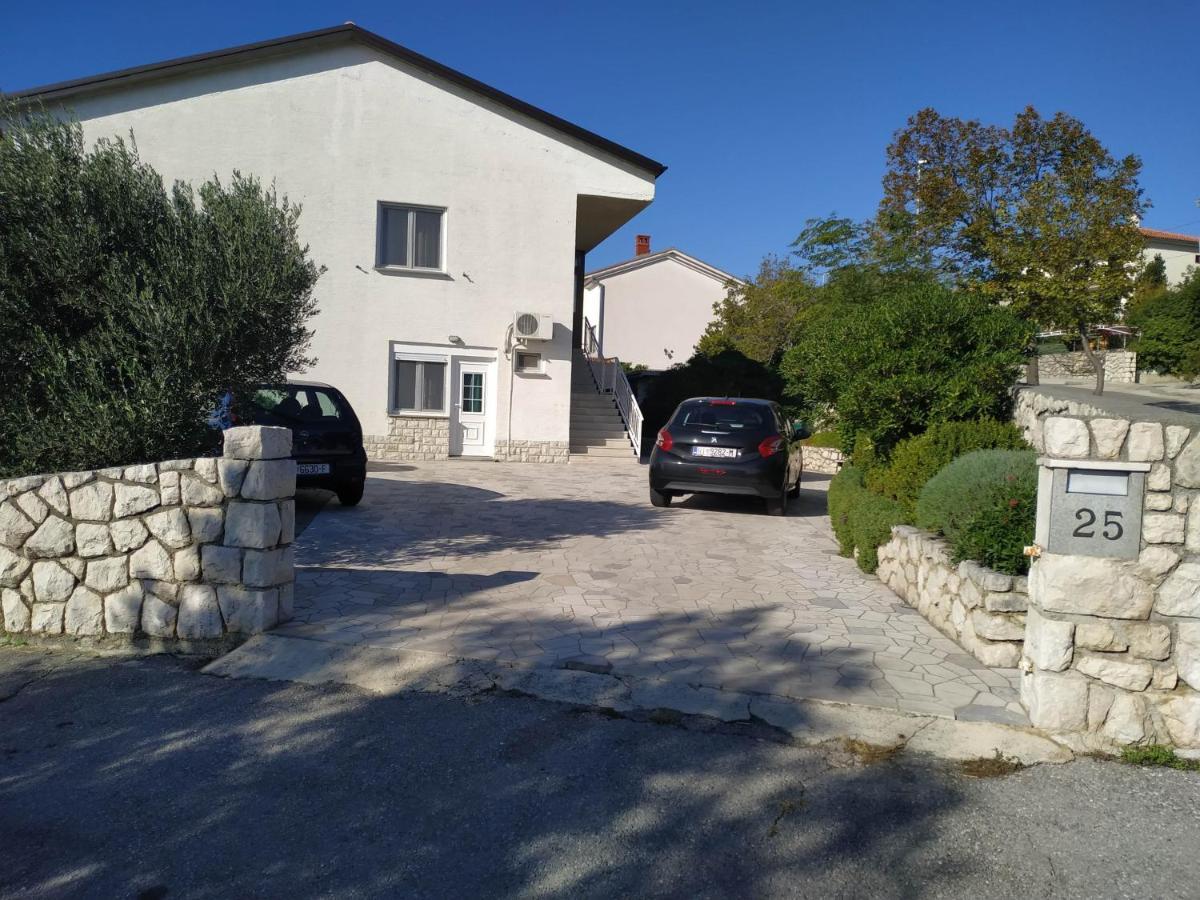 Apartments Marino Novi Vinodolski Exterior foto